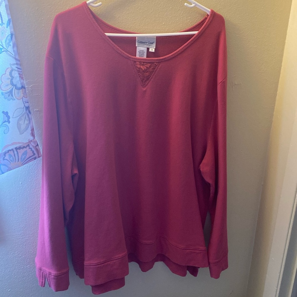 Long sleeve sweatshirt